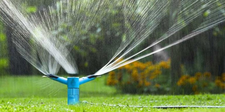 نحوه نگهداری از اجزای سیستم آبیاری بارانی